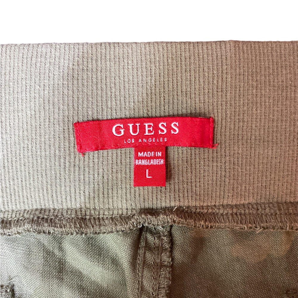 Guess High Rise Shorts - Picture 4 of 4